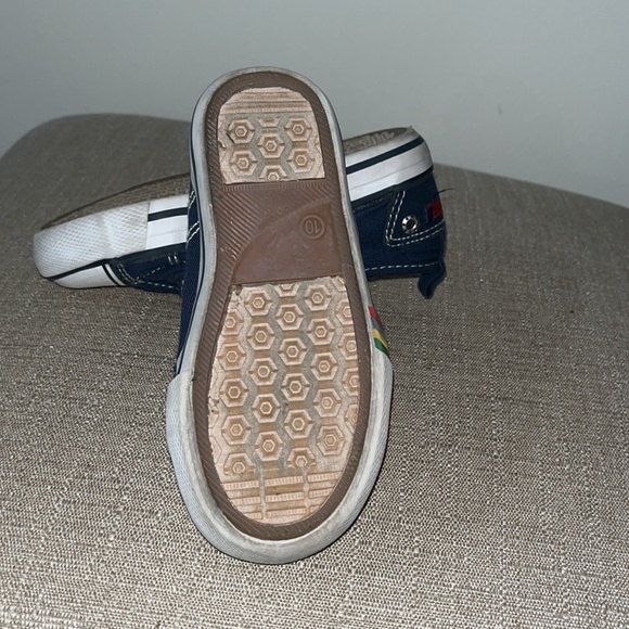 Velcro Sneakers - Picture 3 of 3